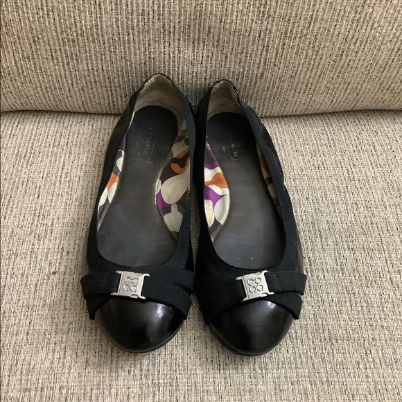 Womens Coach flats-size 6 1/2 - Picture 2 of 12